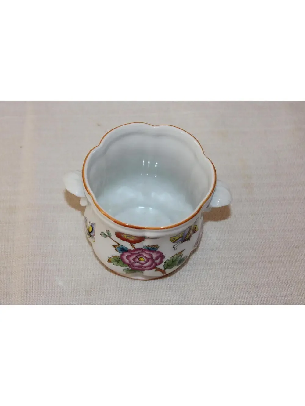 Vintage Estee Lauder Chinoiserie Porcelain Vanity Jar